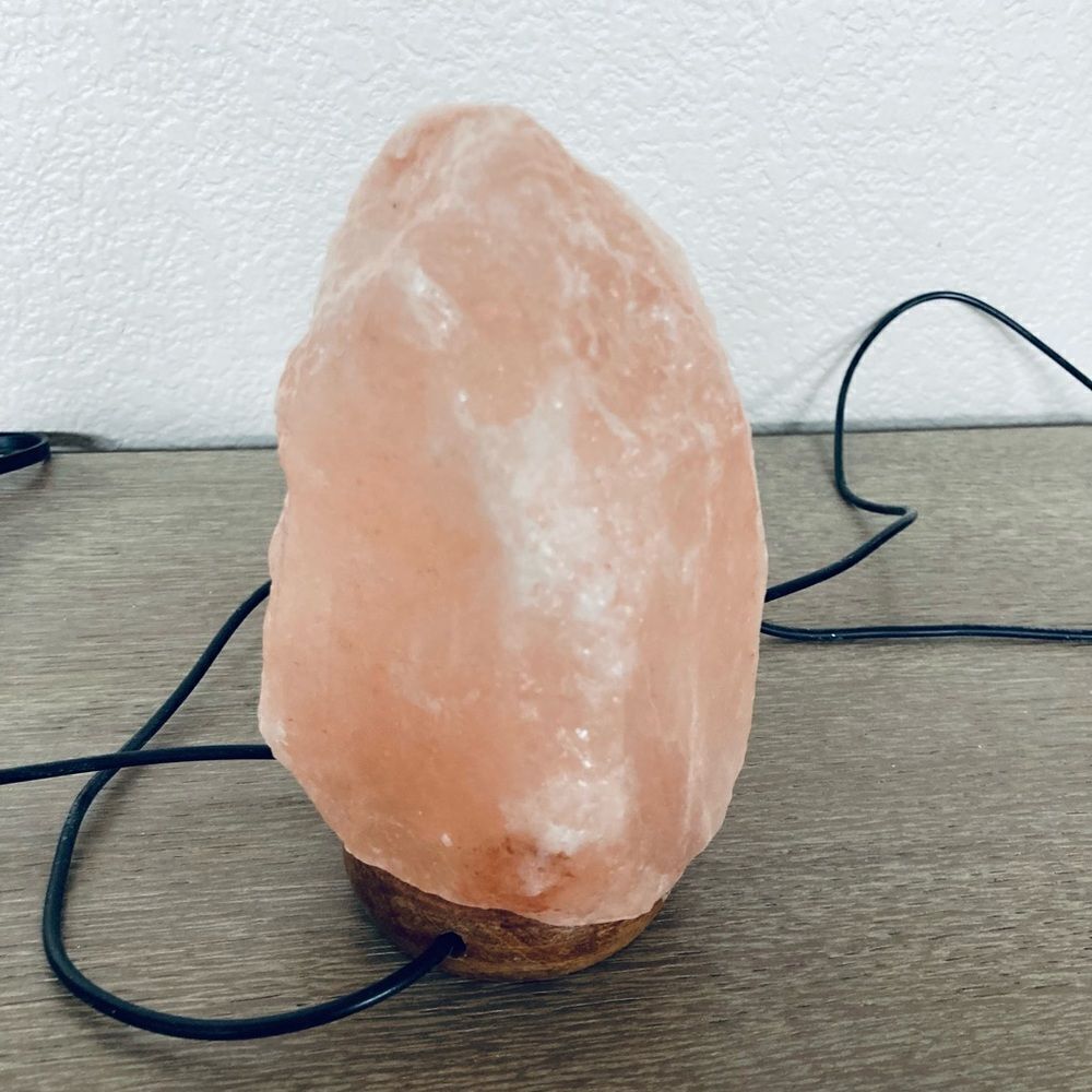 Color Changing Himalayan Salt Lamp - Picture 4 of 11